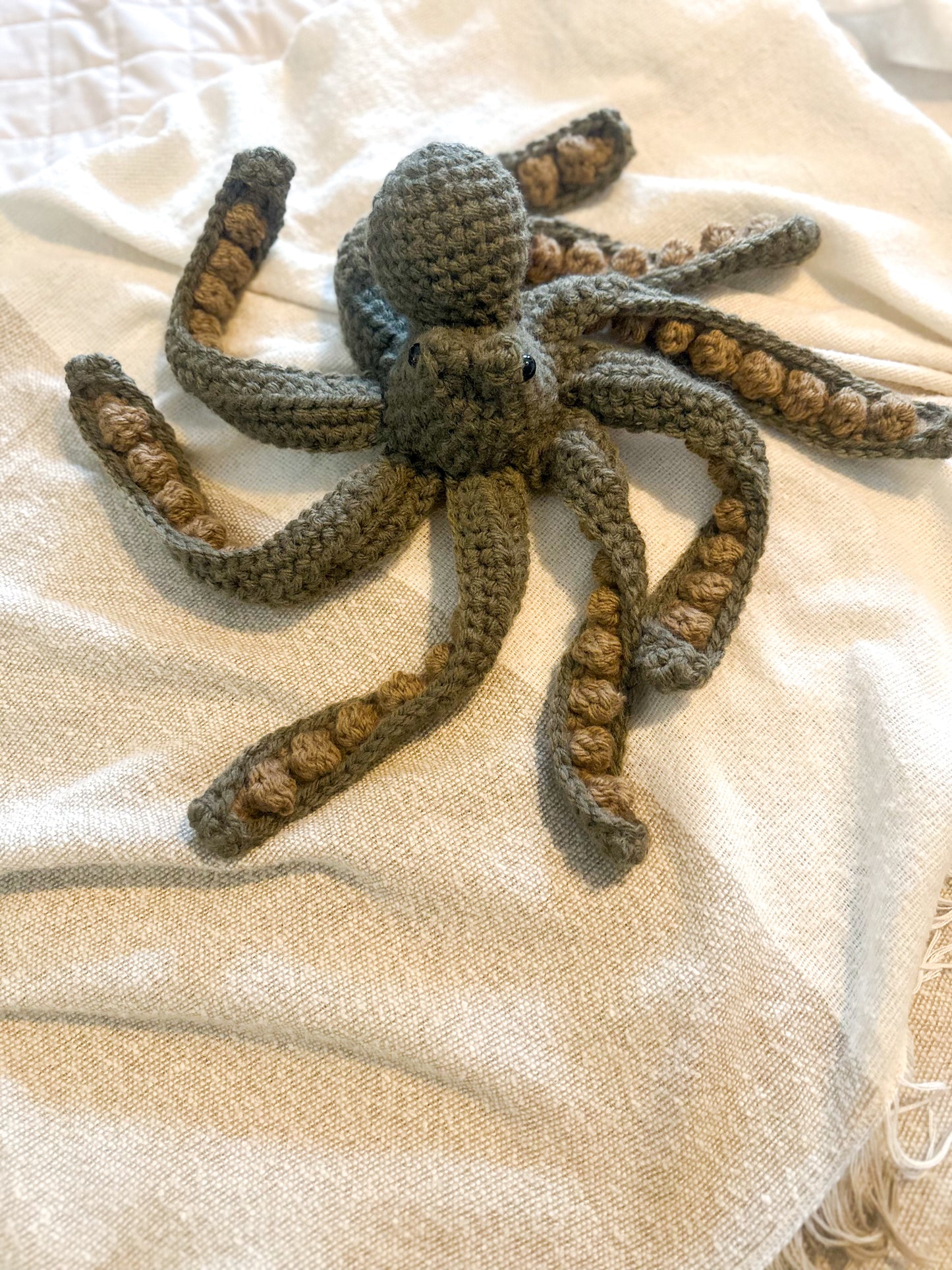 Octopus Stuffie Small - Wool